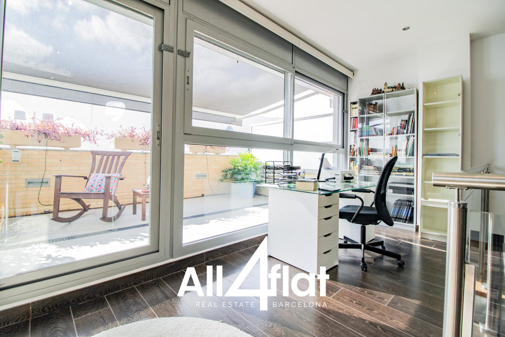 Mileva Maric St. - Ref: 002700A