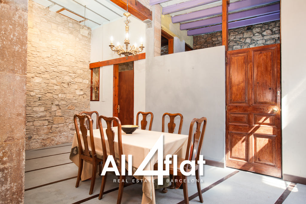 C/ Nou De Sant Francesc - Ref: 002670A 