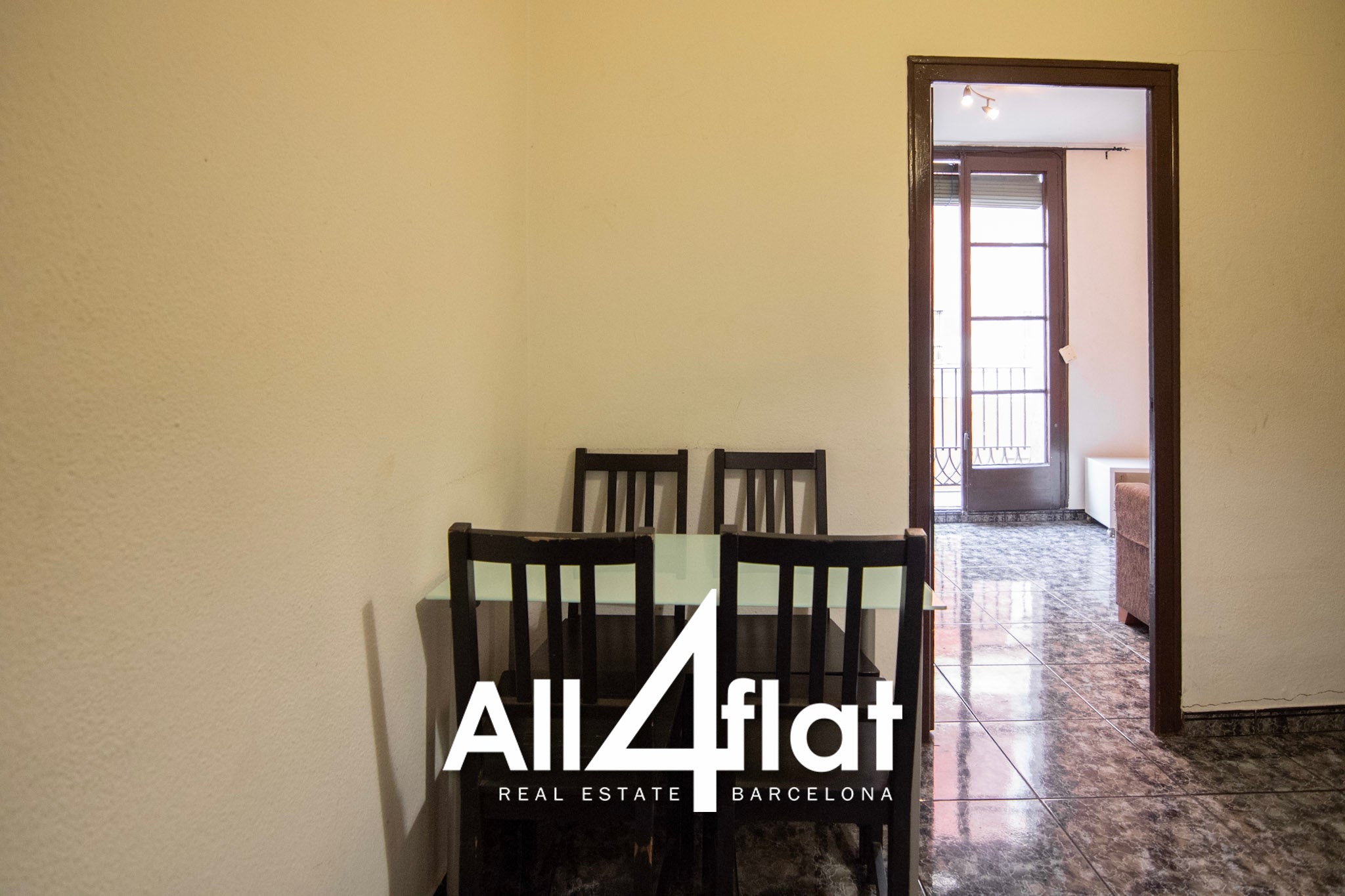 C/ Ample - Réf. : 003623 