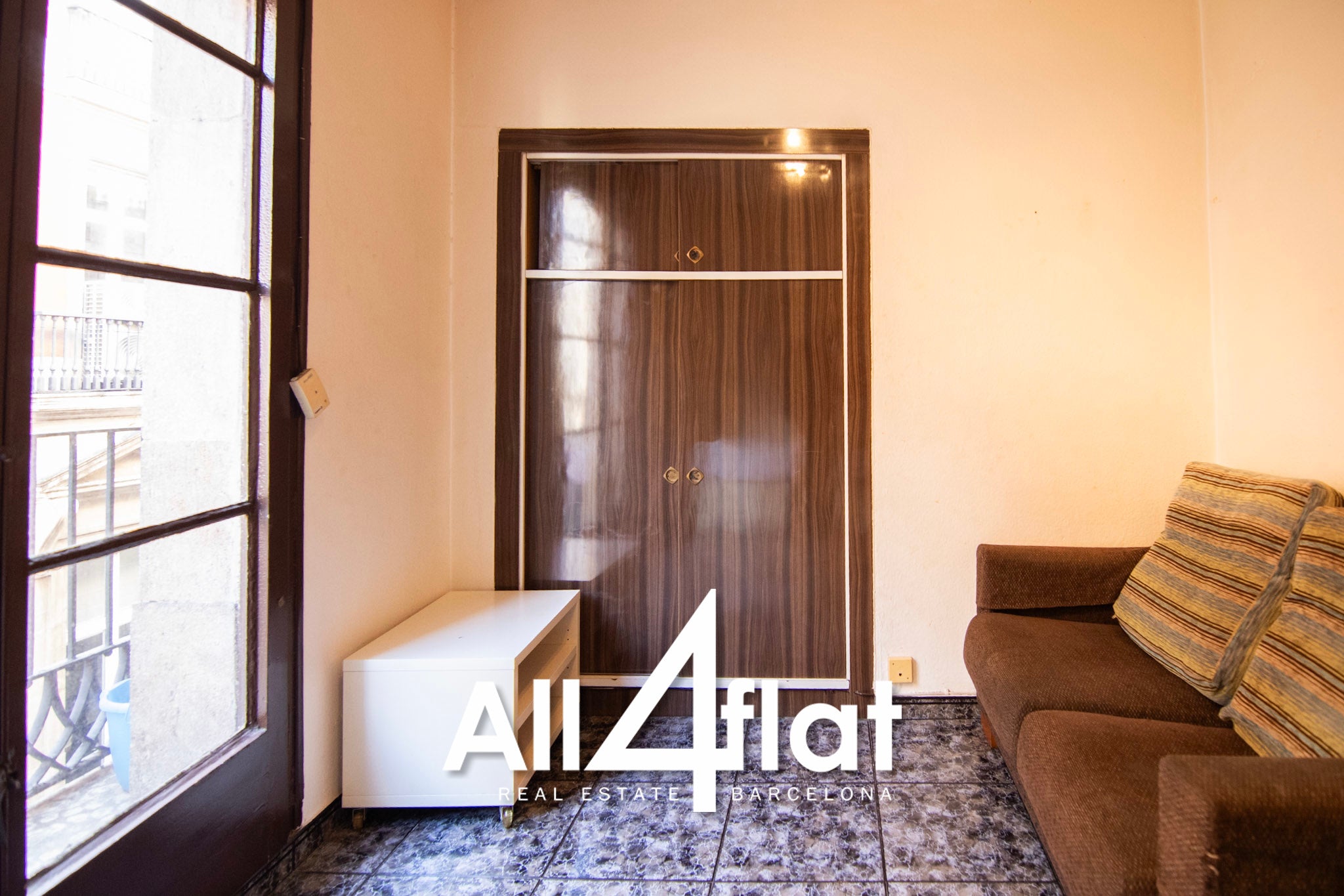 C/ Ample - Réf. : 003623 