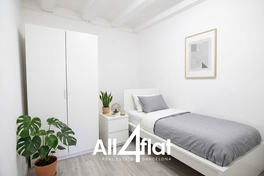 C/ Sant Antoni Abat - Ref: 003711