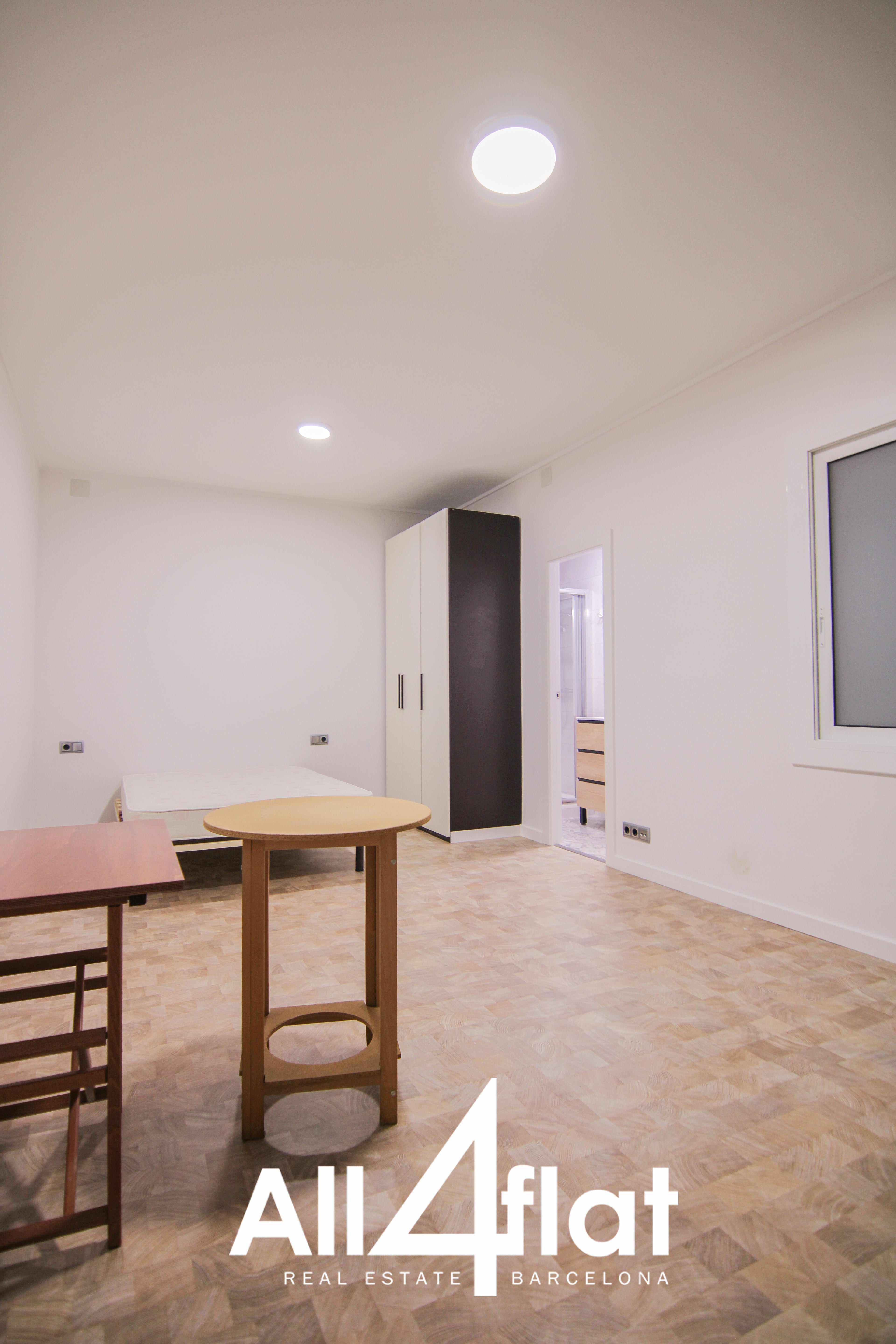 C/ Entença - Ref: 002605F