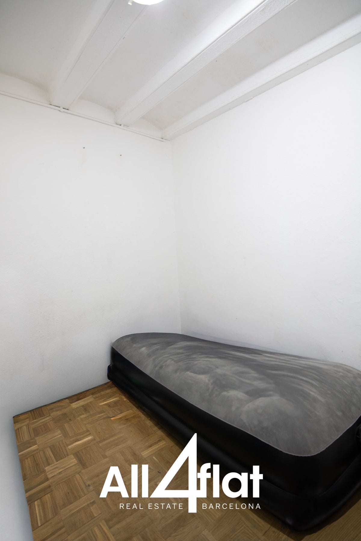C/ Sant Antoni Abat - Ref: 003711