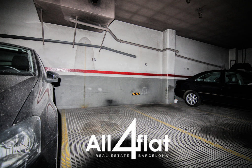 Rue Muntaner - Réf. : 002796 