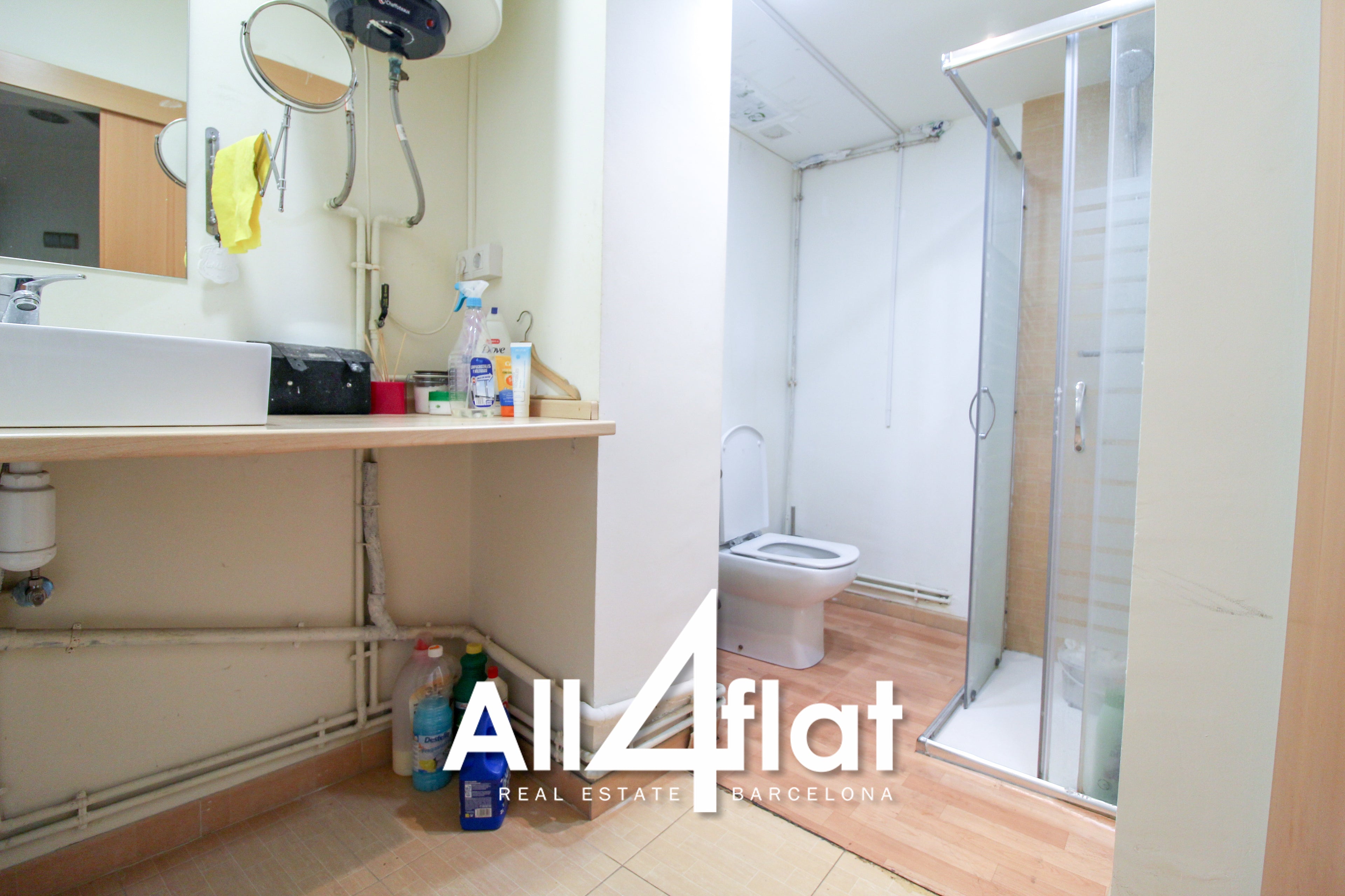 Rue de Berlin - Réf. : 001284E 