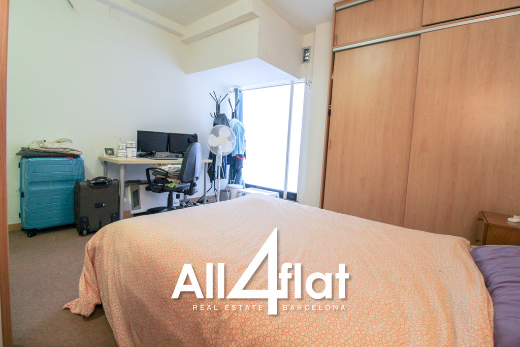 Rue de Berlin - Réf. : 001284E 