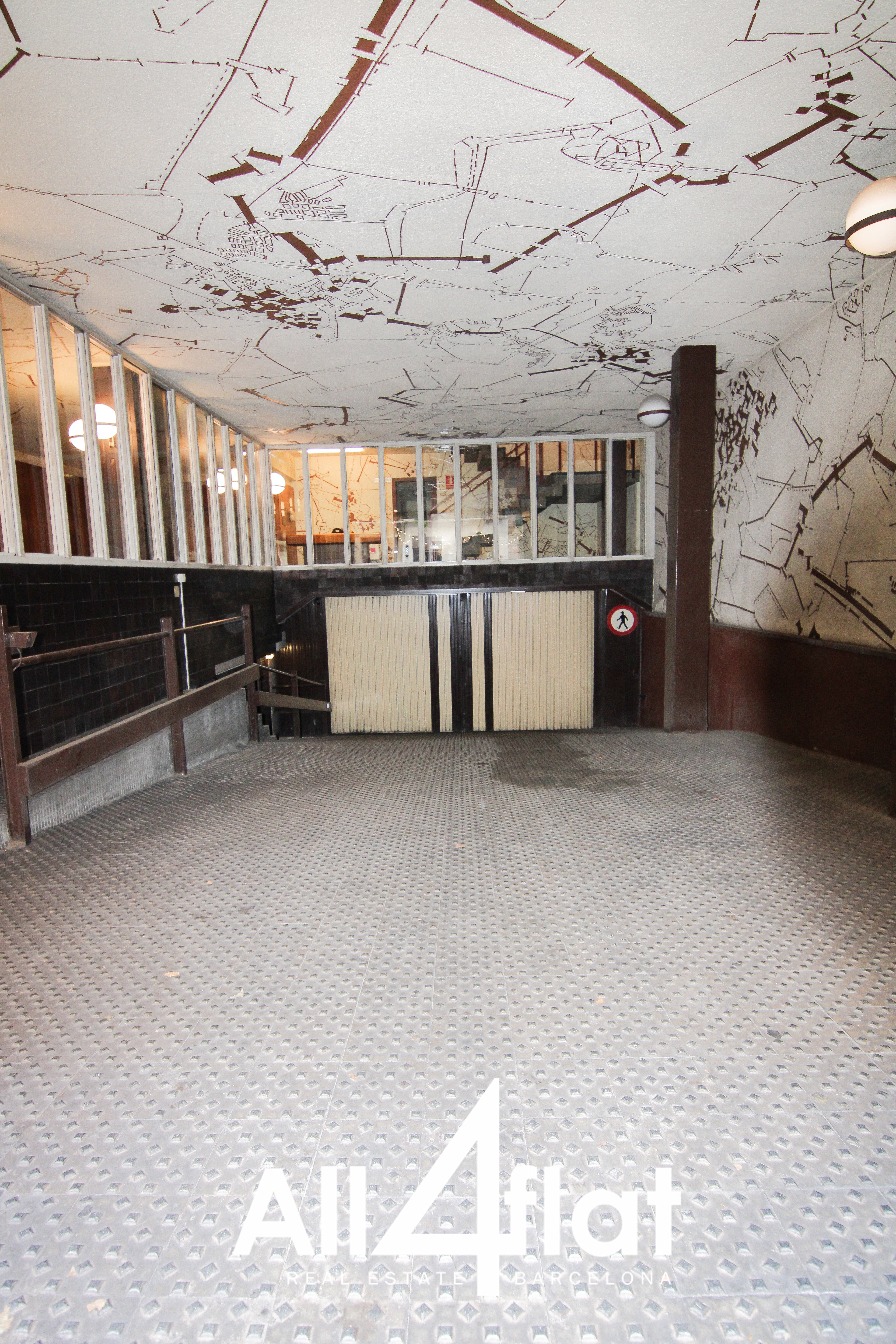 Rue Muntaner - Réf. : 002796 