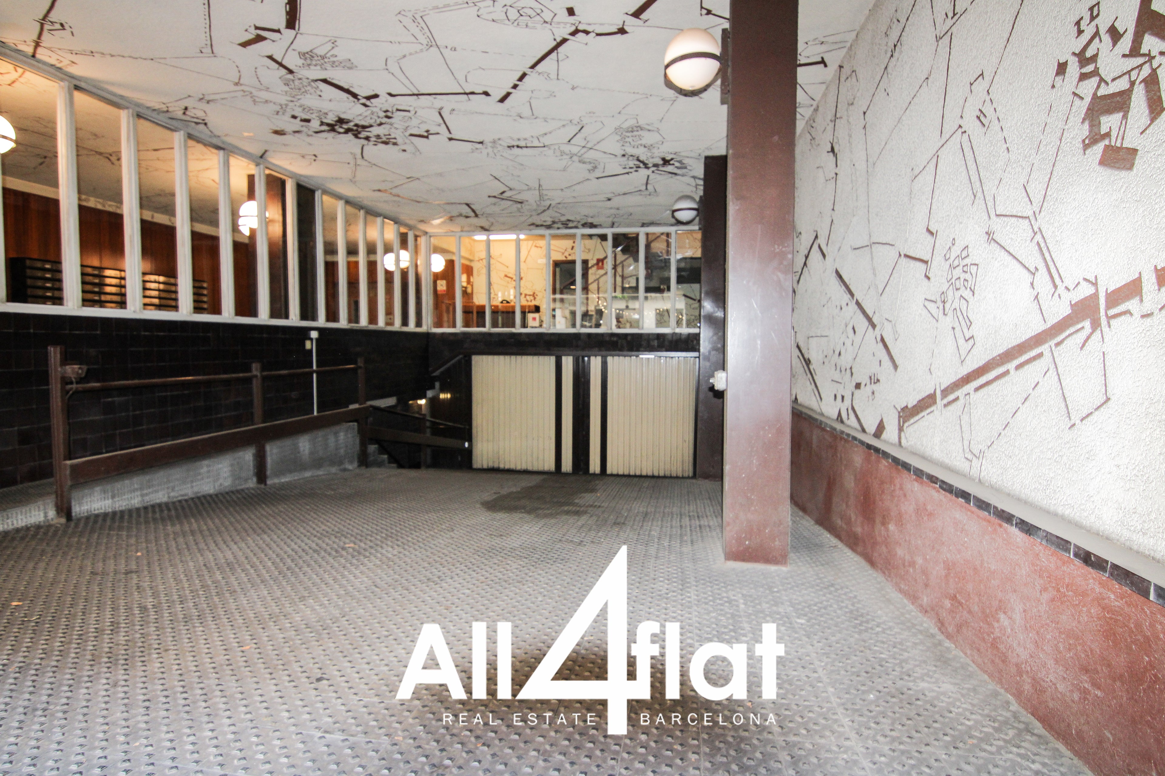 Rue Muntaner - Réf. : 002796 