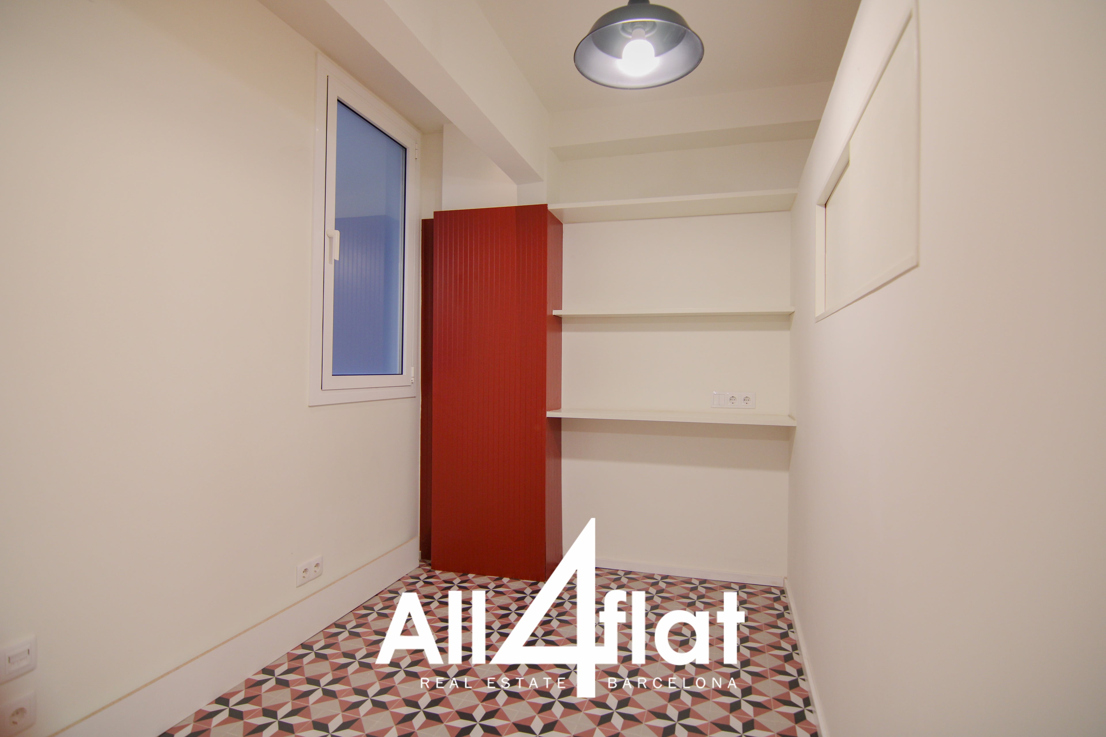 C/ Portal Nou - Ref: 002542C