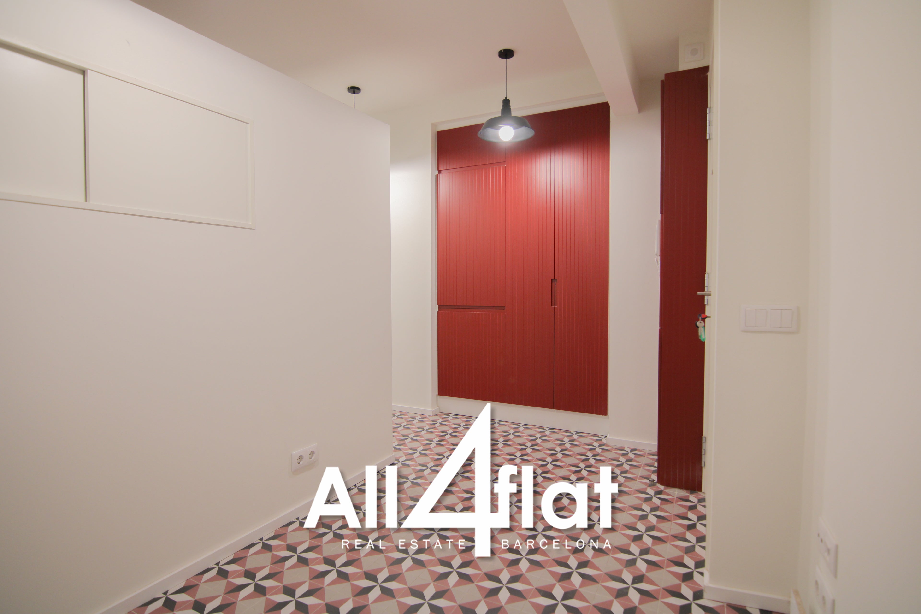 C/ Portal Nou - Ref: 002542C 