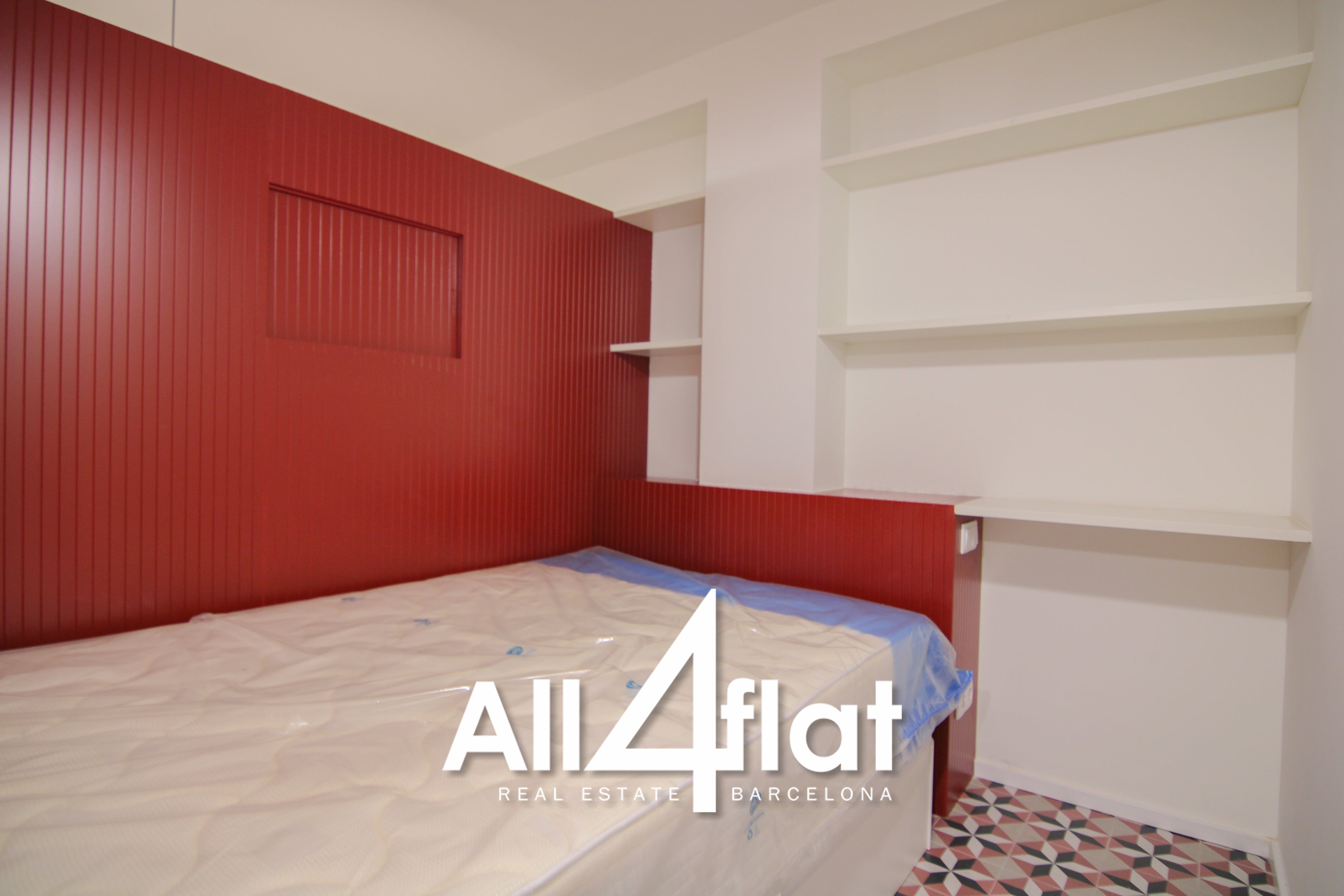 C/ Portal Nou - Ref: 002542C 