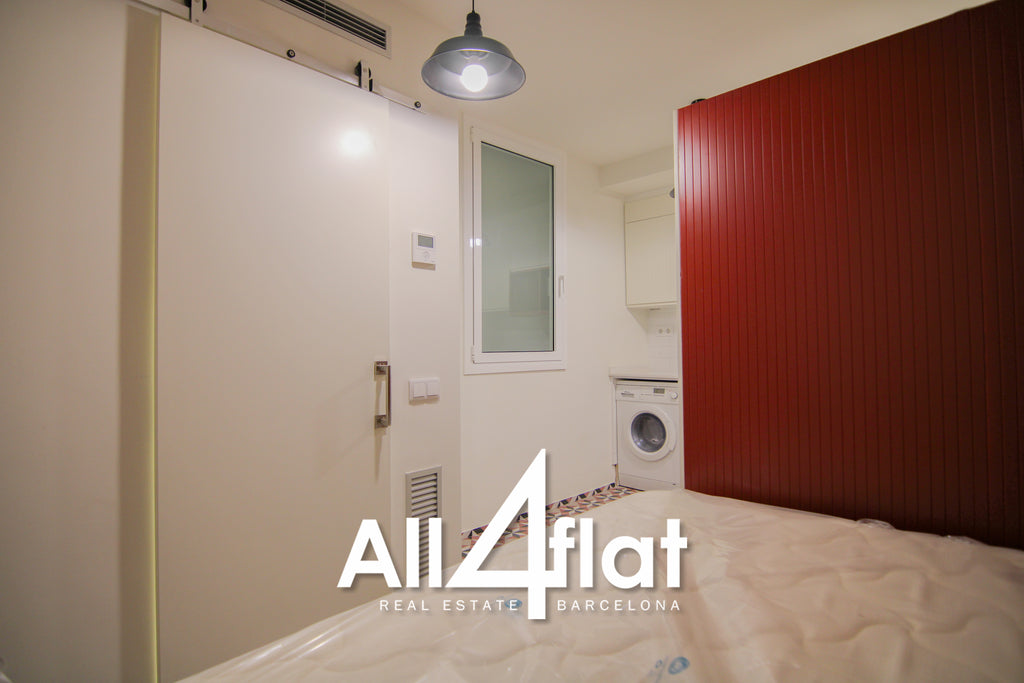 C/ Portal Nou - Ref: 002542C 