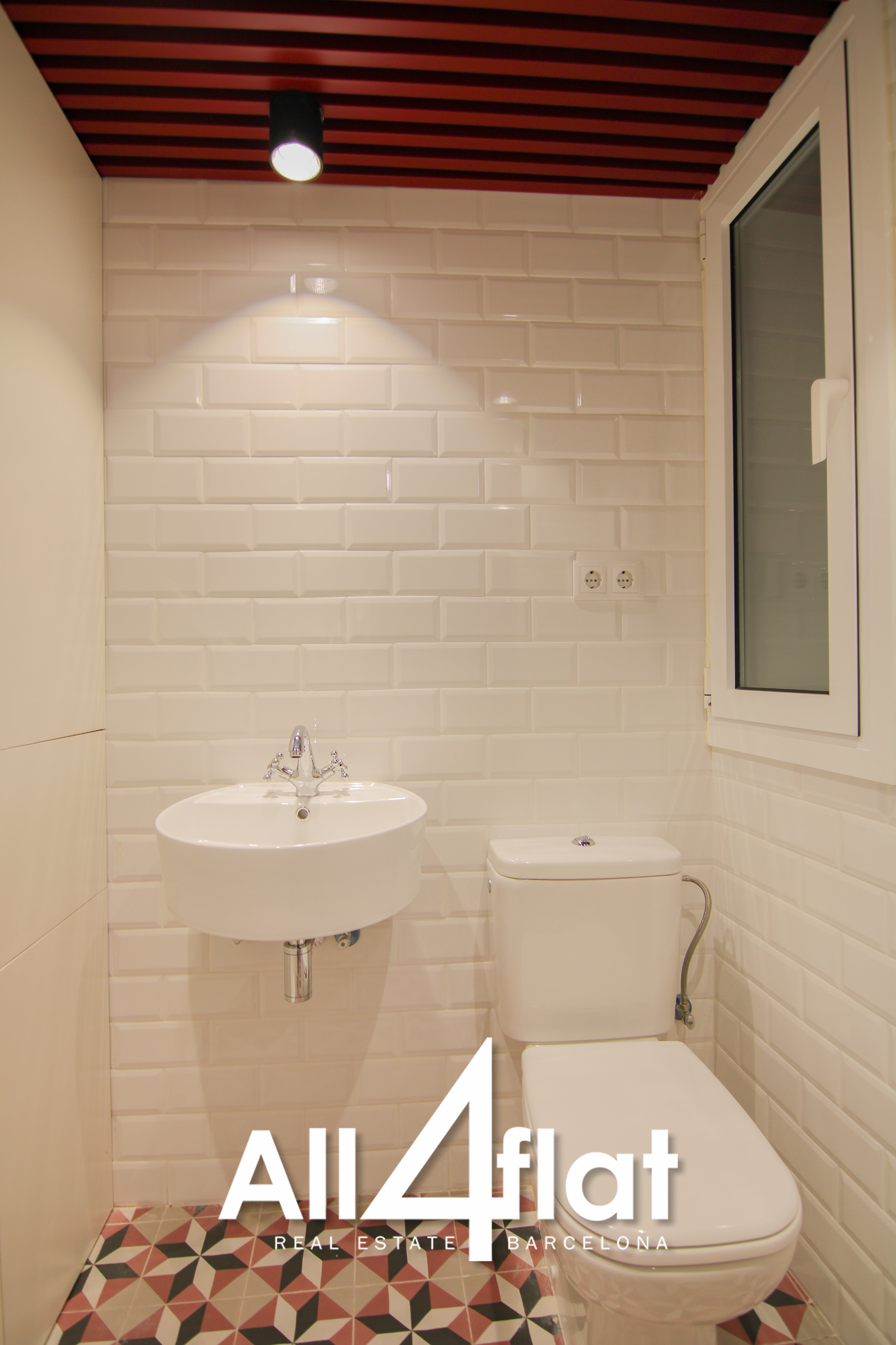 C/ Portal Nou - Ref: 002542C 