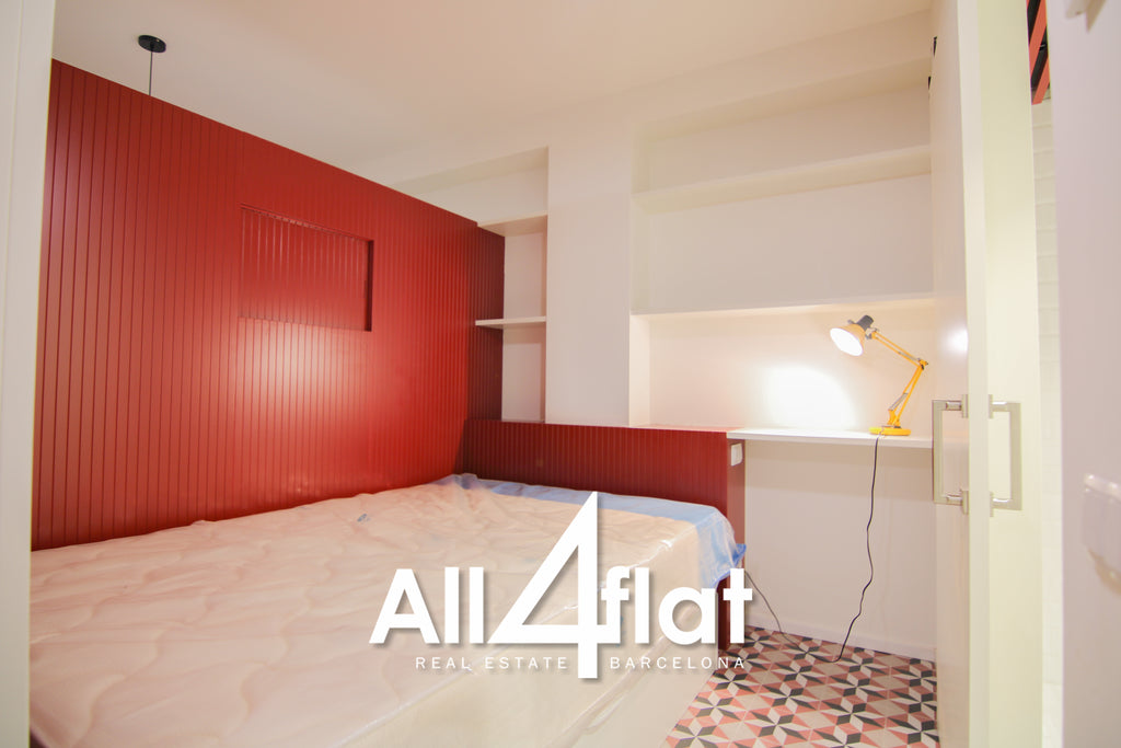 C/ Portal Nou - Ref: 002542C 