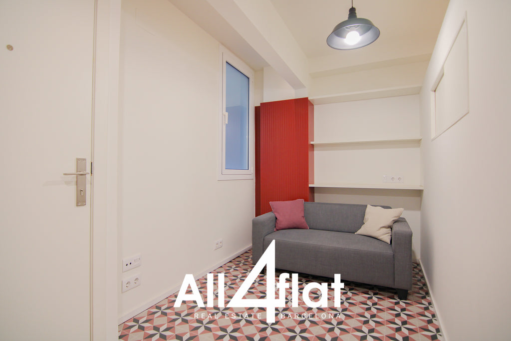 C/ Portal Nou - Ref: 002542C