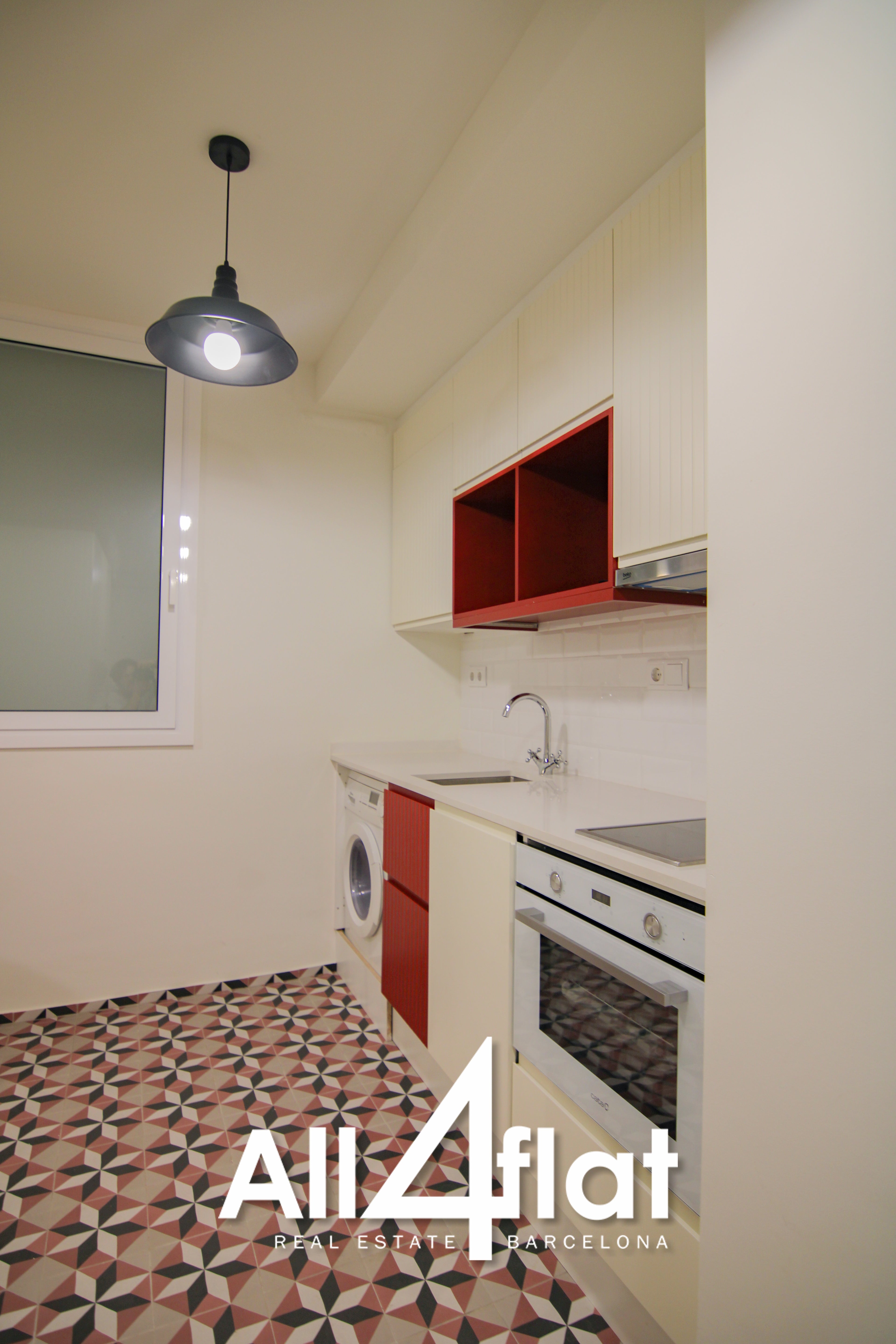 C/ Portal Nou - Ref: 002542C 