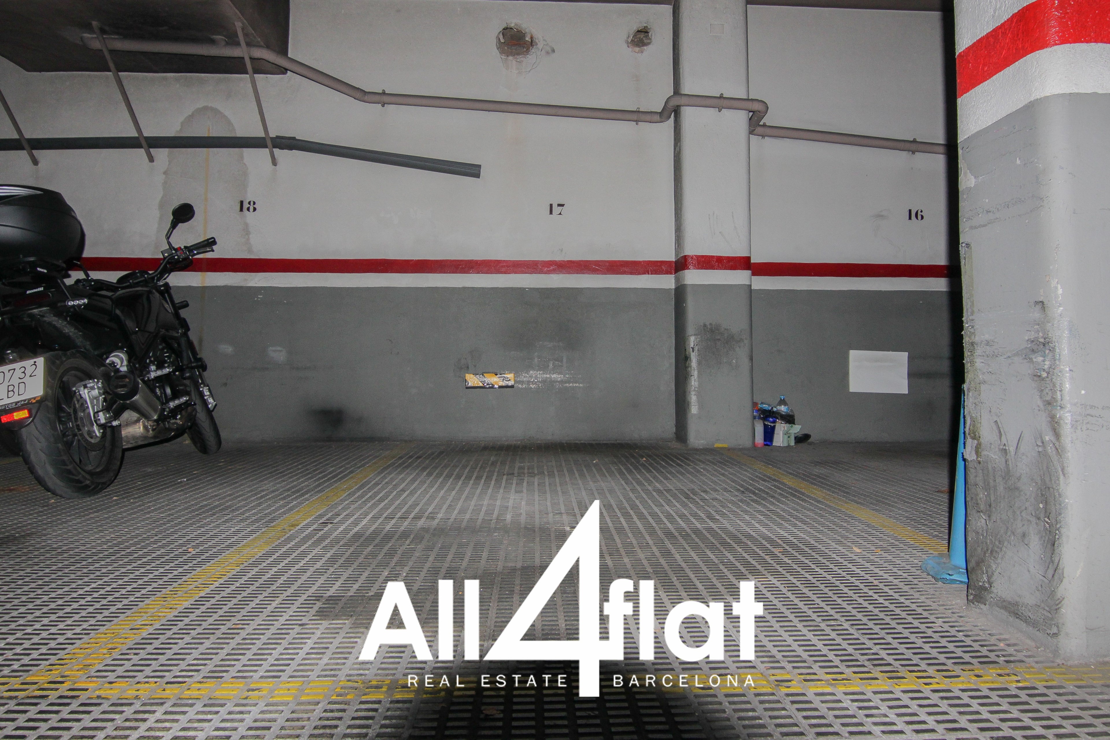 Rue Muntaner - Réf. : 002797 