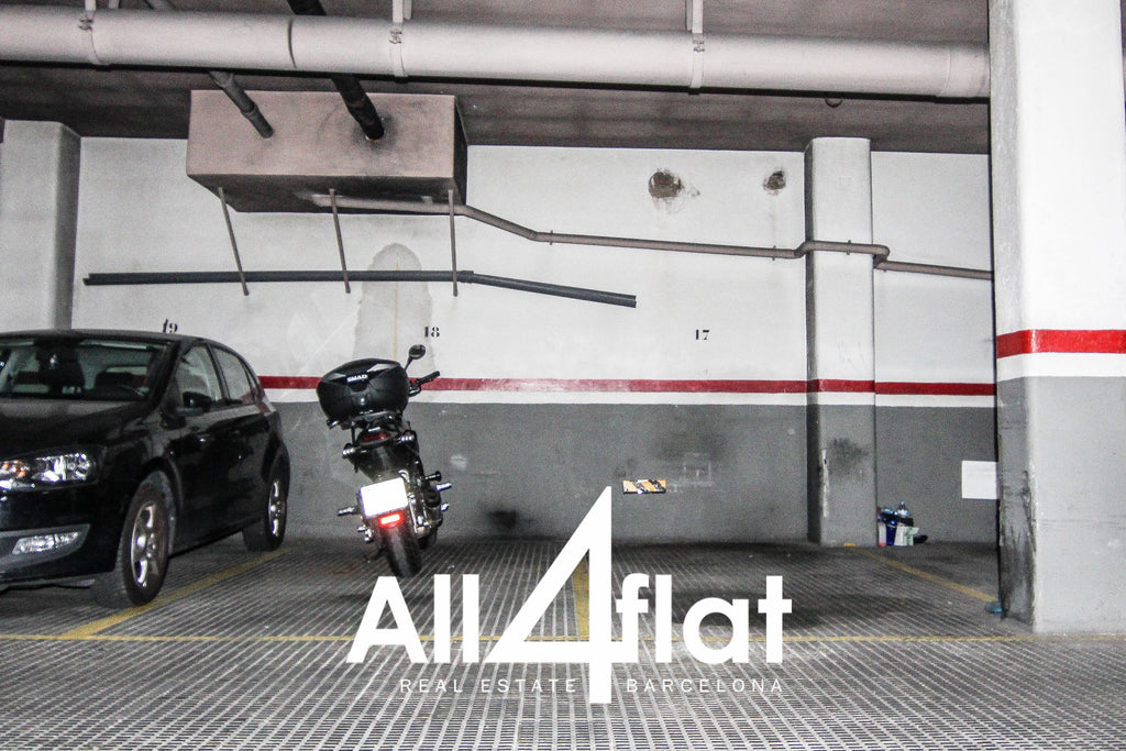 Rue Muntaner - Réf. : 002797 