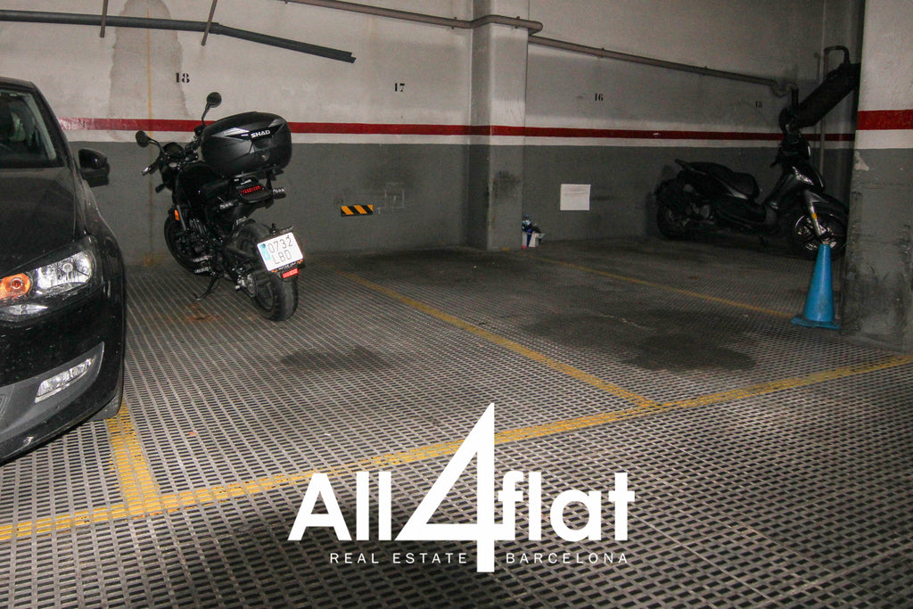 Rue Muntaner - Réf. : 002797 