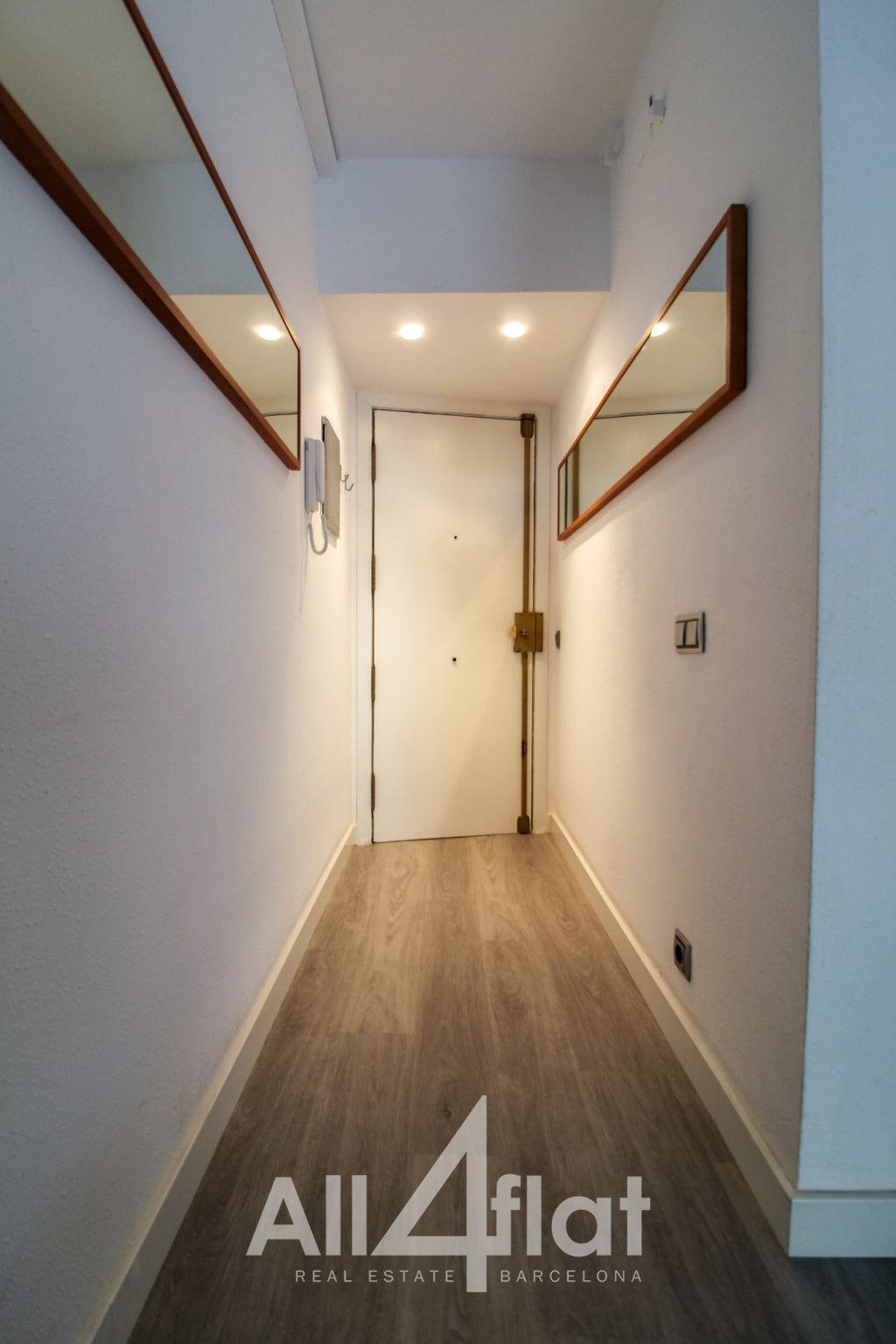 C/ Roger de Flor - Ref: 000613J