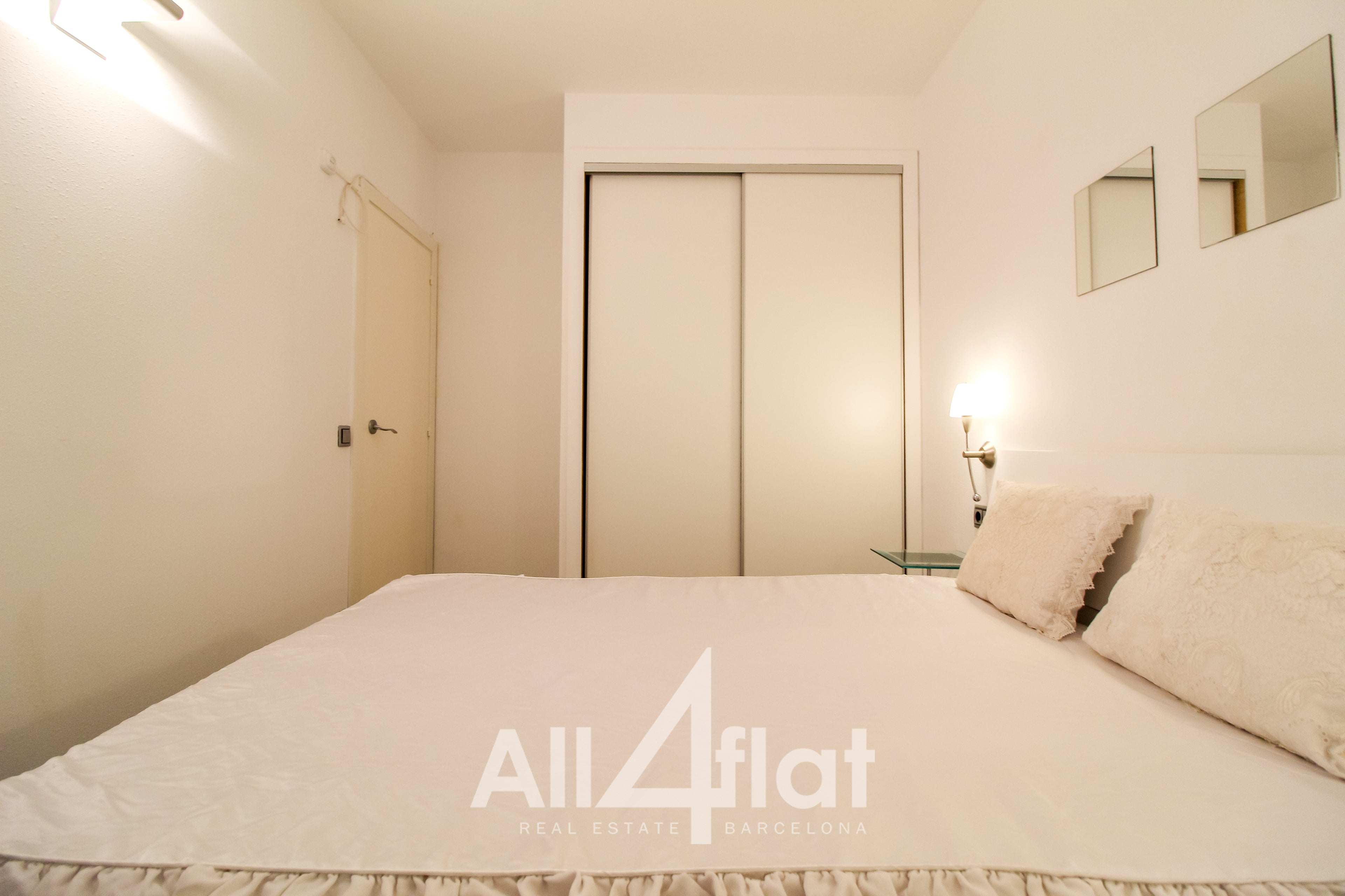 C/ Roger de Flor - Ref: 000613J