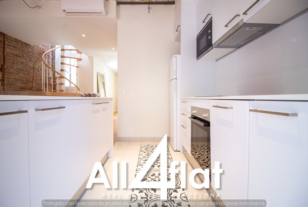 C/ De Les Flors - Réf: 001029F 