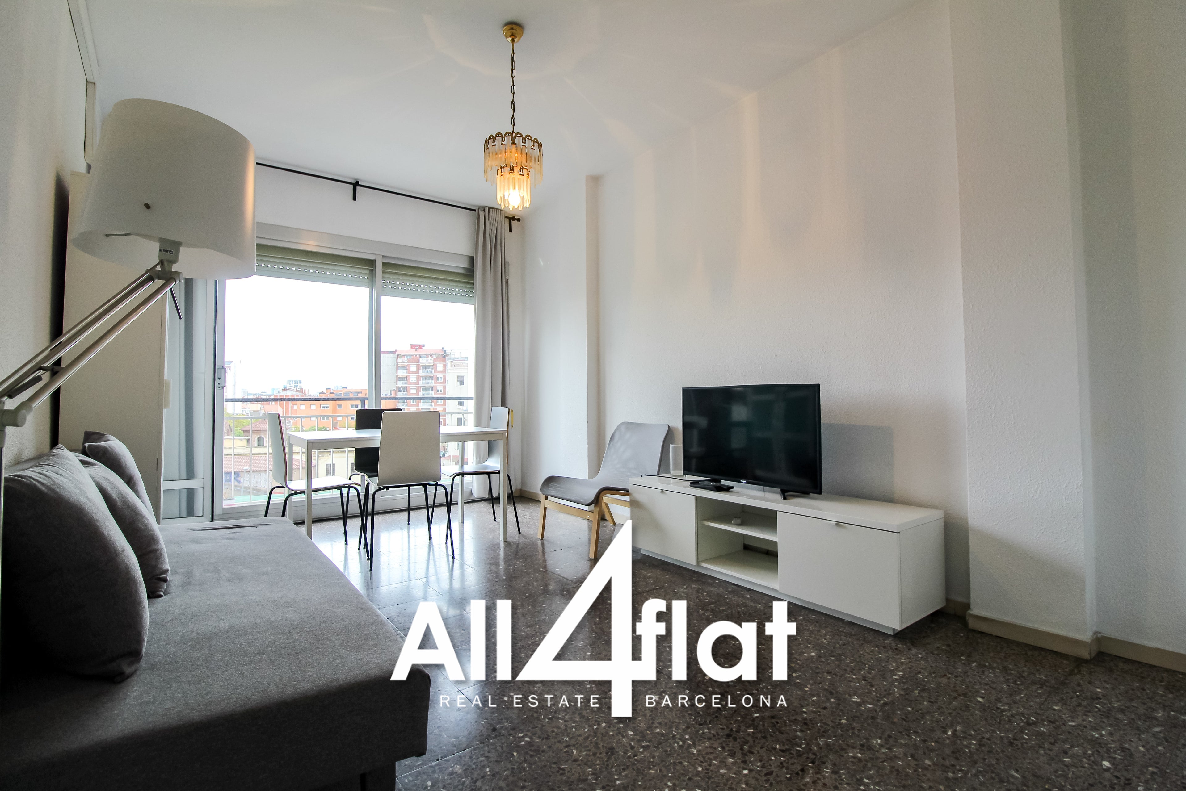 C/ Valencia - Ref: 000987L