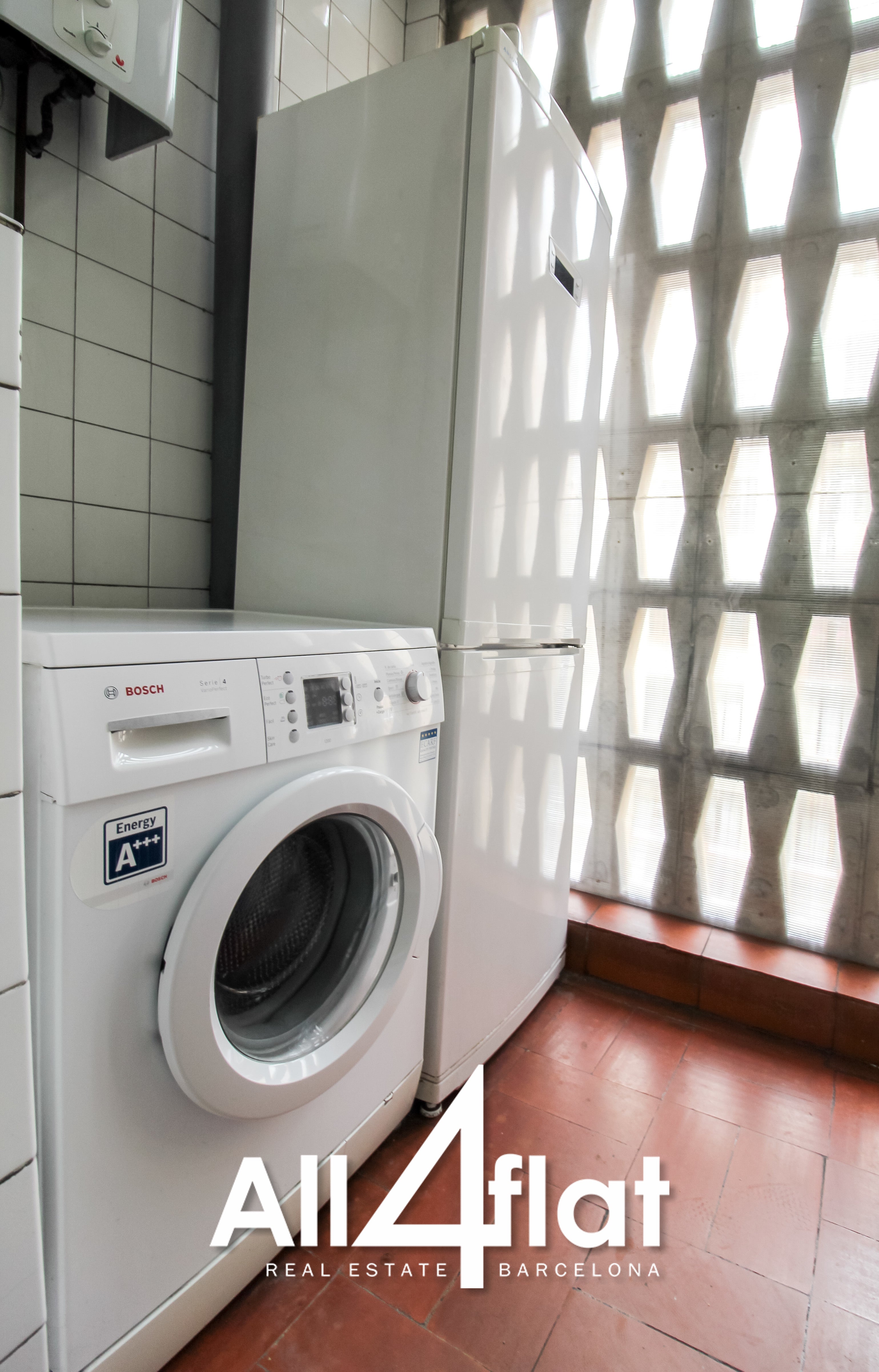 C/ Valencia - Ref: 000987L