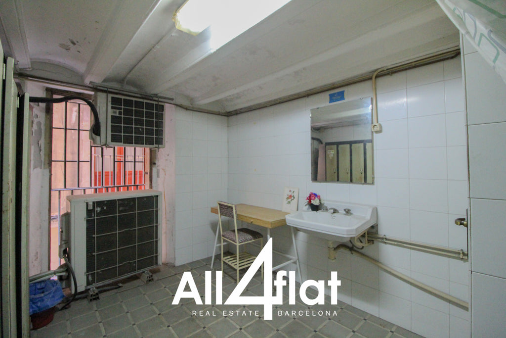 C/ Ample - Réf. : 002545_NP 