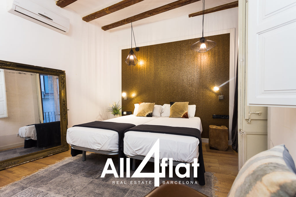 C/ Nou de la Rambla - Ref: 002482F