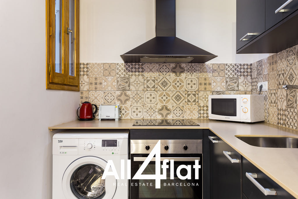 C/ Nou de la Rambla - Ref: 002482F
