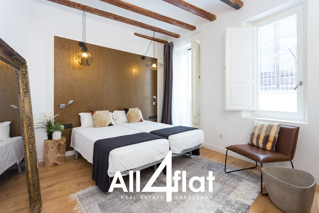 C/ Nou de la Rambla - Ref: 002482F