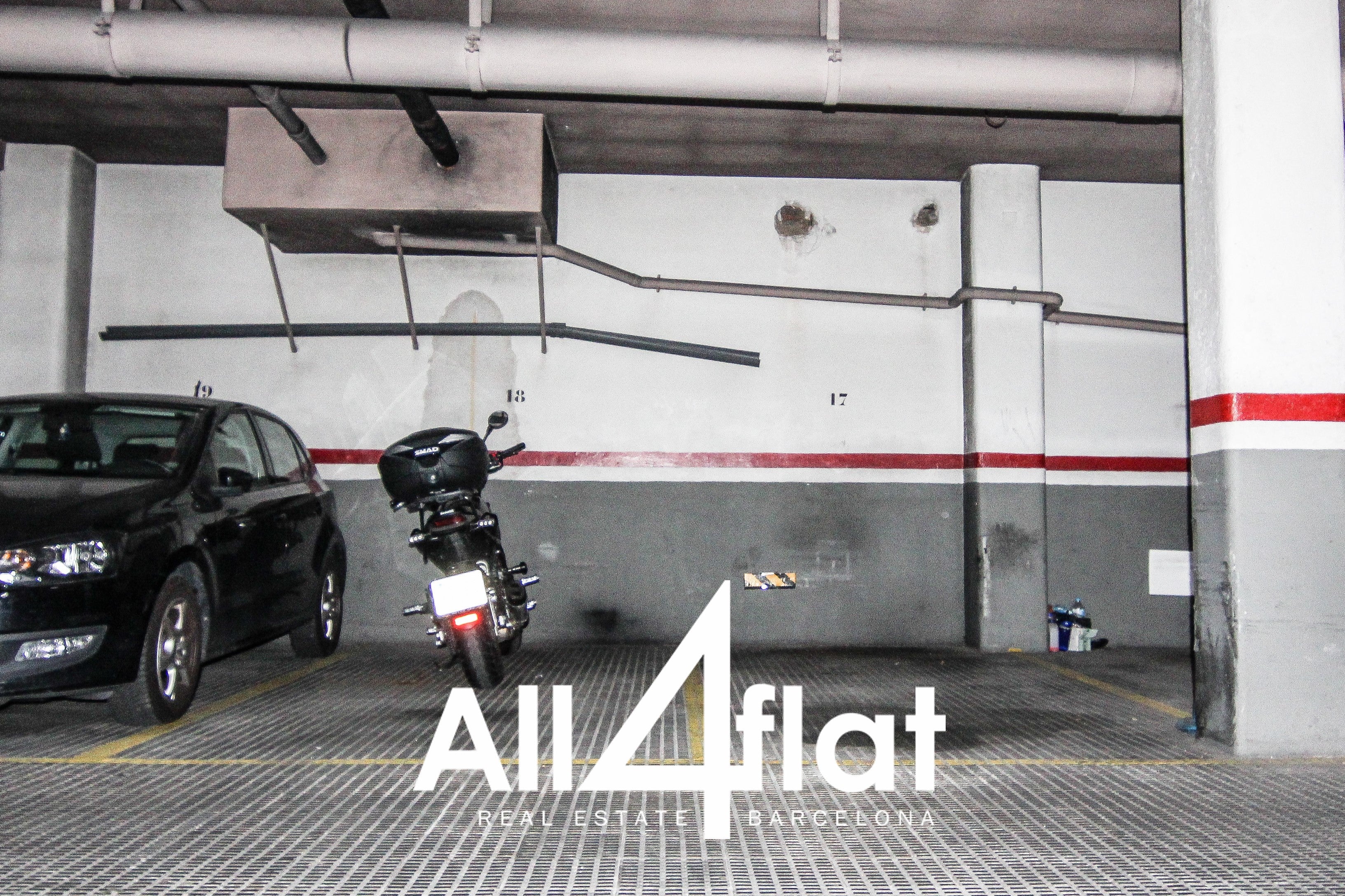 Rue Muntaner - Réf. : 002797 