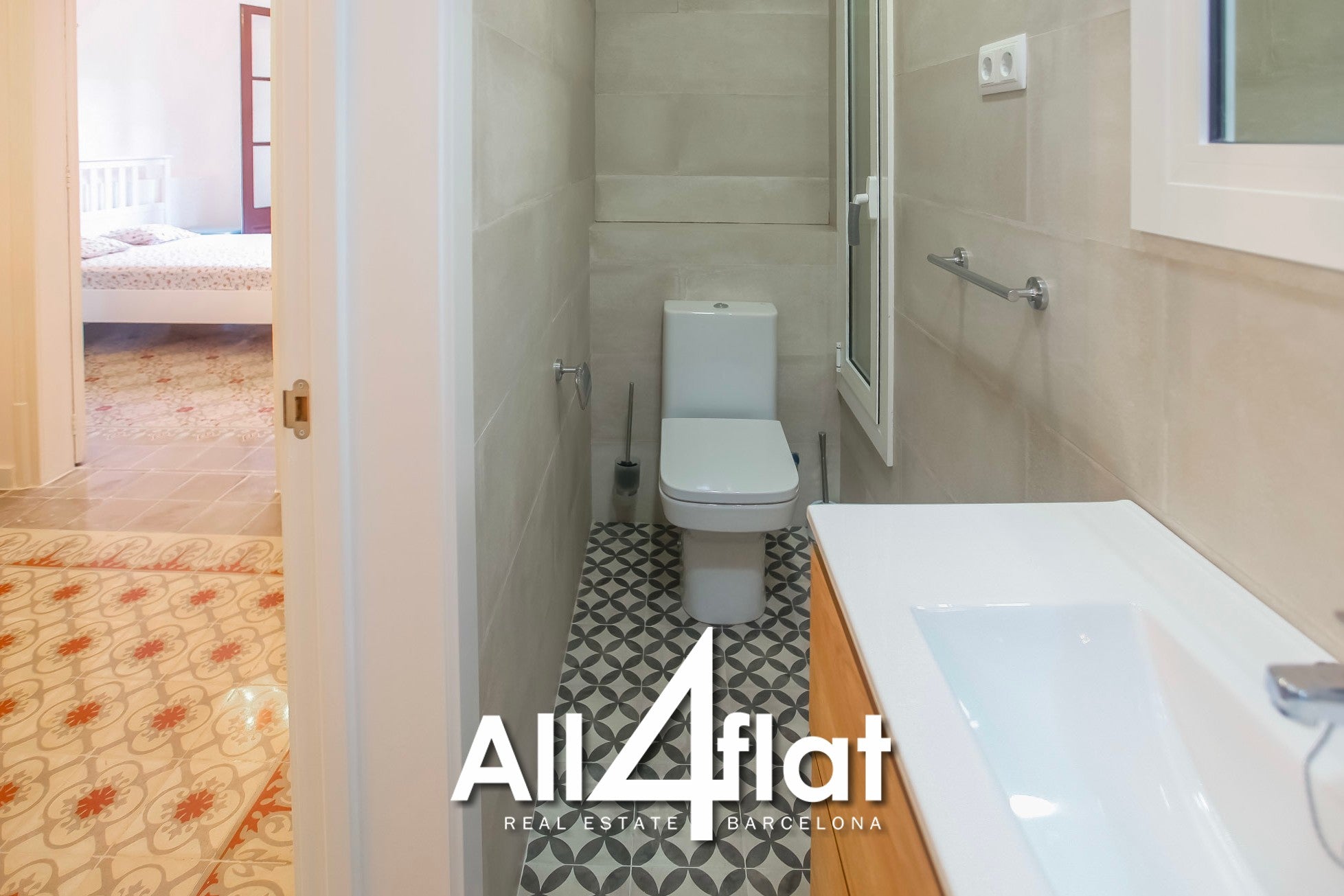 C/ Viladomat - Ref: 000765P