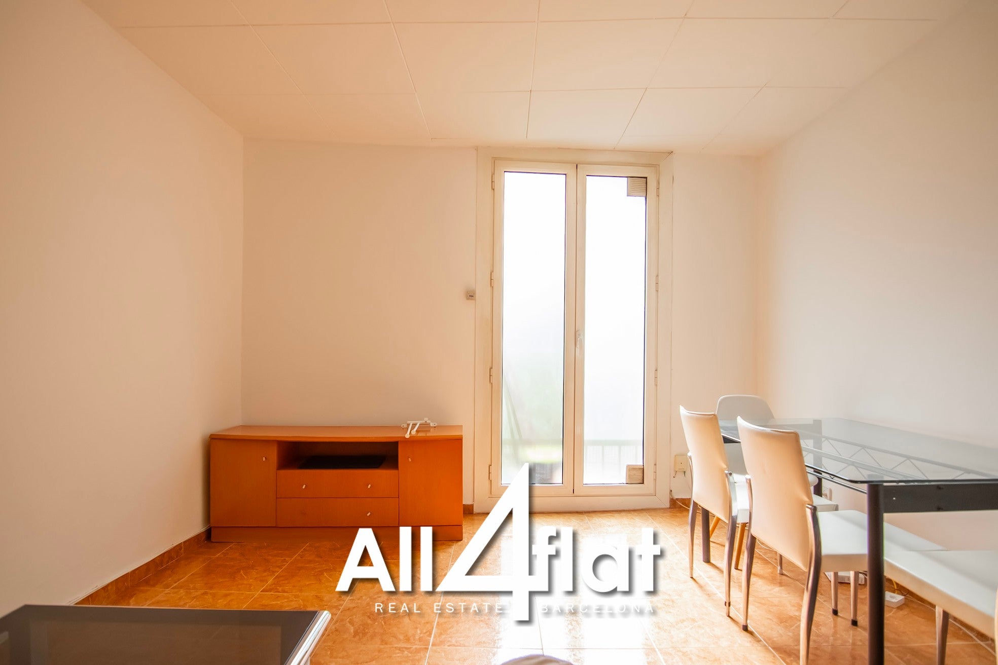 C/ Santa Elena - Ref: 003641