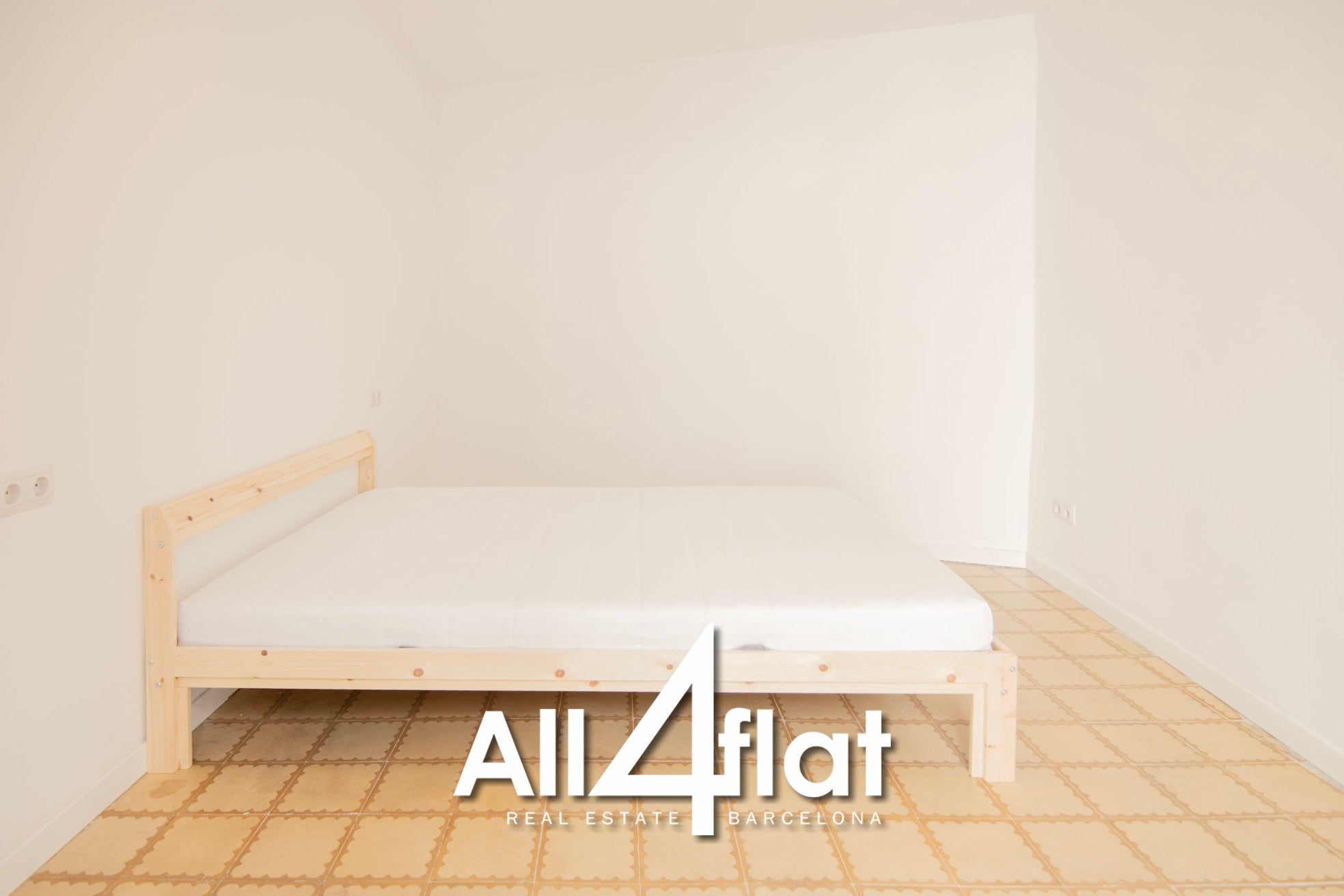 C/ Riera Baixa - Ref: 003645