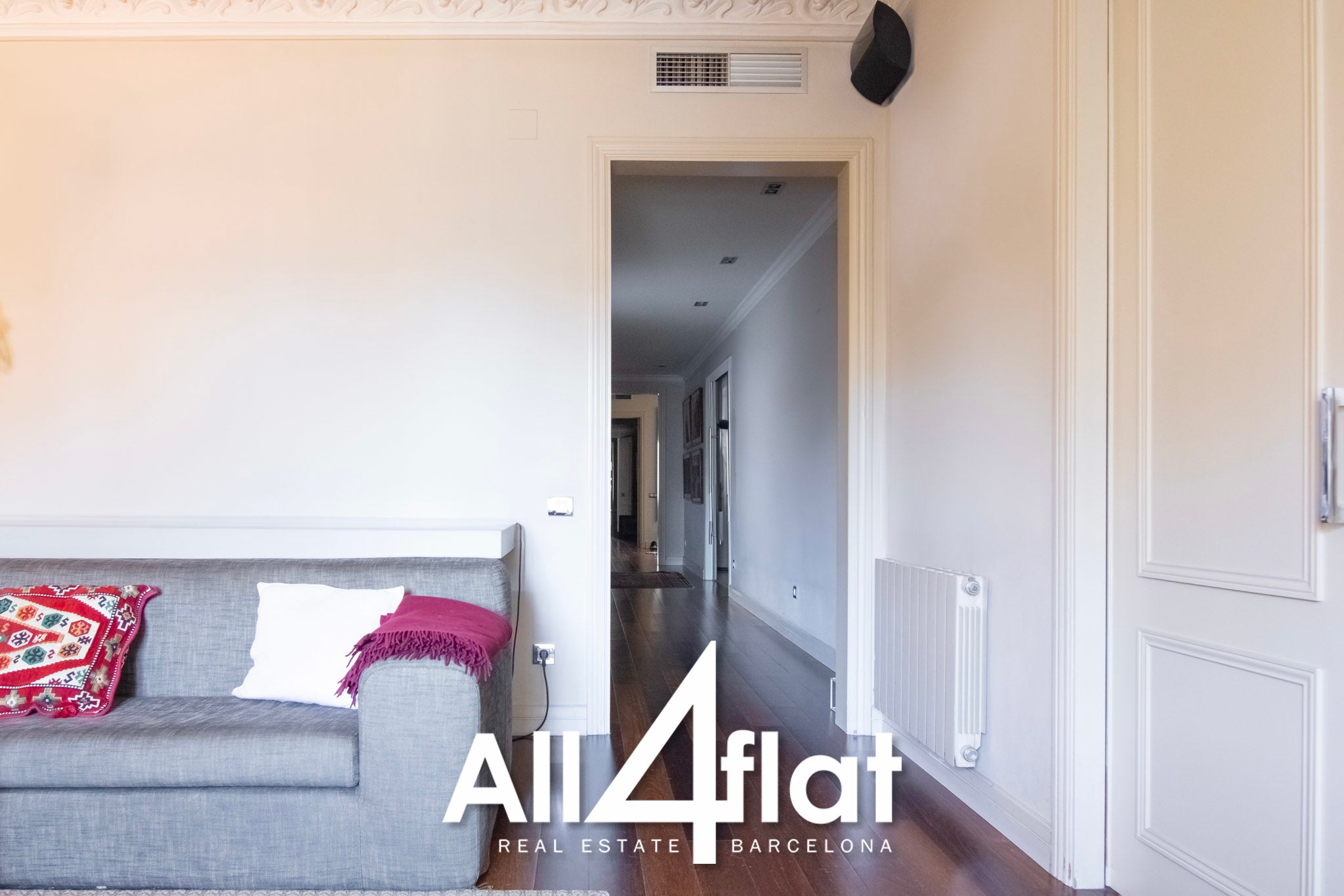 C/ Pau Claris - Ref: 003509A