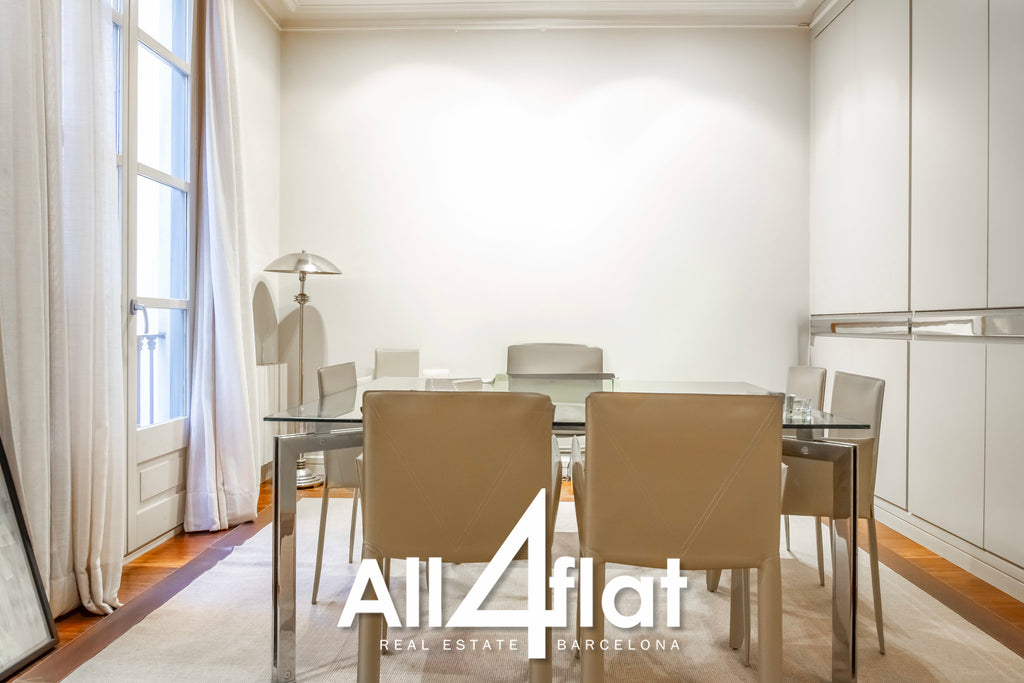 C/ Pau Claris - Ref: 003509A