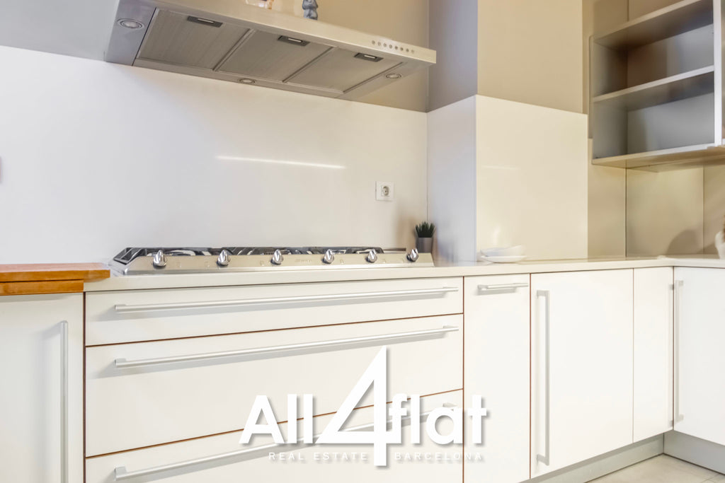 C/ Pau Claris - Ref: 003509A