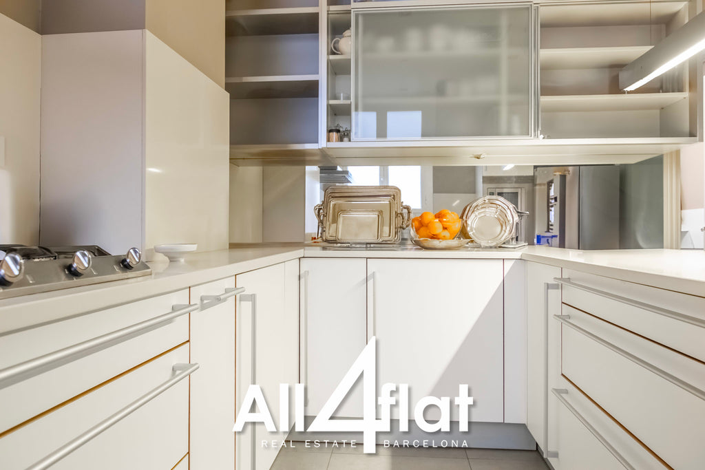 C/ Pau Claris - Ref: 003509A