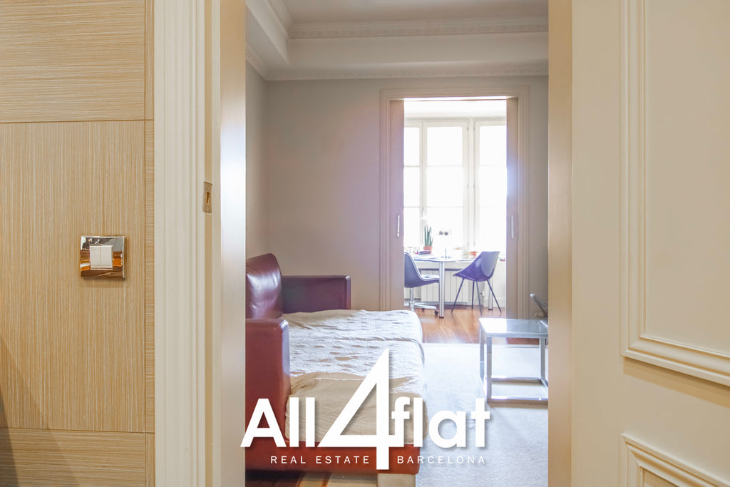 C/ Pau Claris - Ref: 003509A