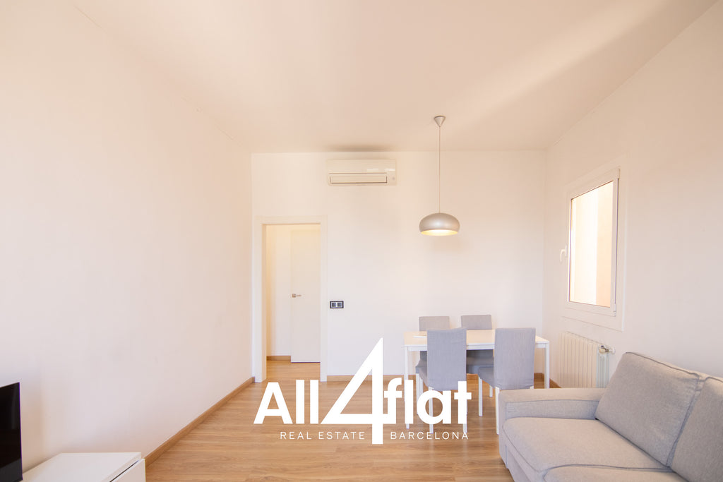 C/ Agustí Vell - Ref: 002547F