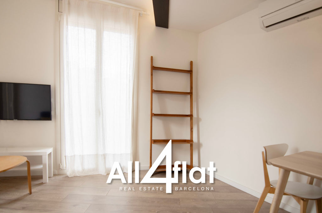 C/ Creu Coberta - Réf. : 003637 