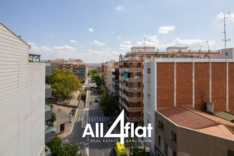 C/ Tres d'Abril - Ref: 003695