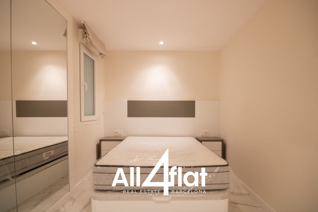 C/ Villarroel - Ref: 003704