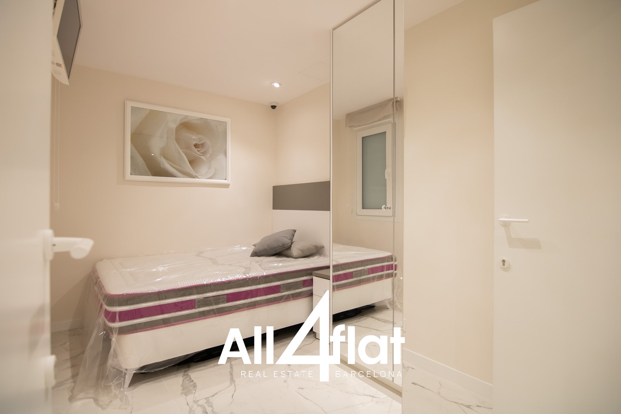 C/ Villarroel - Ref: 003704