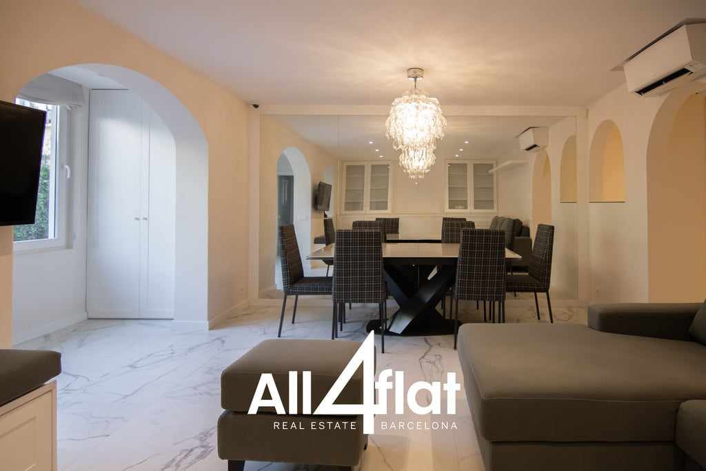 C/ Villarroel - Ref: 003704