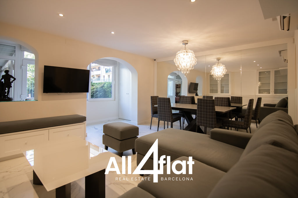 C/ Villarroel - Ref: 003704
