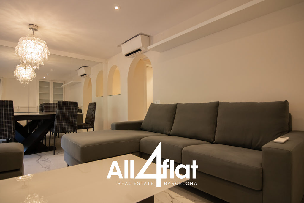 C/ Villarroel - Ref: 003704