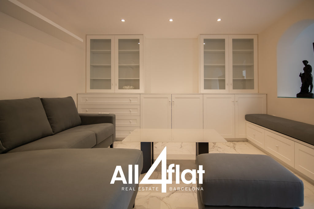 C/ Villarroel - Ref: 003704